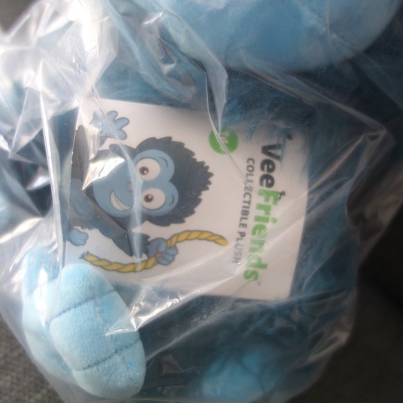 VeeFriends GRATITUDE GORILLA PLUSH *Brand New in Plastic* - Picture 2 of 3